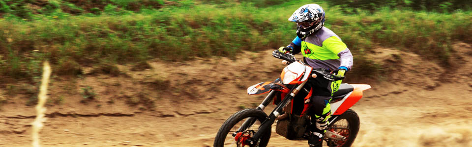 DENQBAR und Motocross